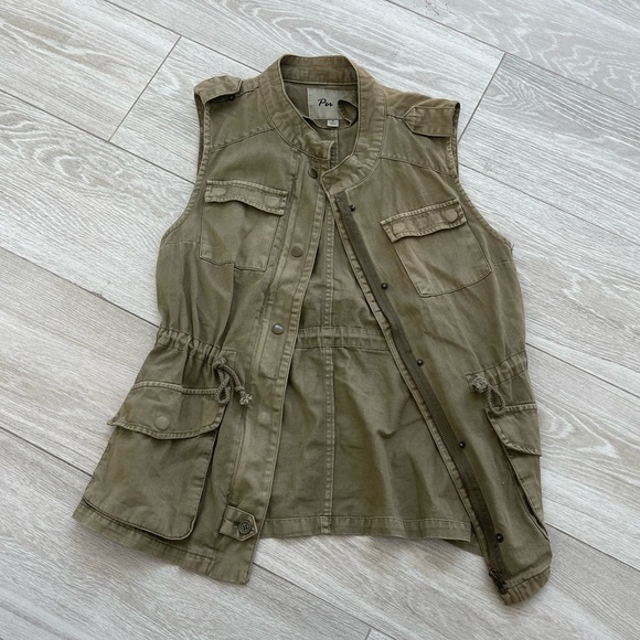 Per Se Jackets & Blazers - Green Vest